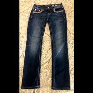 Gorgeous Miss Me jeans! Size 27 inseam 27”
